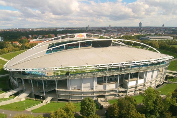 萊比錫紅牛的主場在哪里？